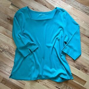 Norm Thompson Light Blue Jersey Knit 3/4 Sleeve Shirt